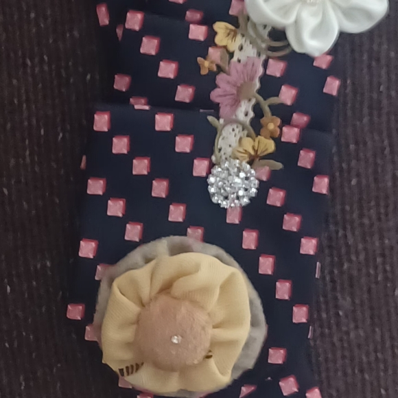 Upcycled Tie Necklace: - Picture 6 of 7